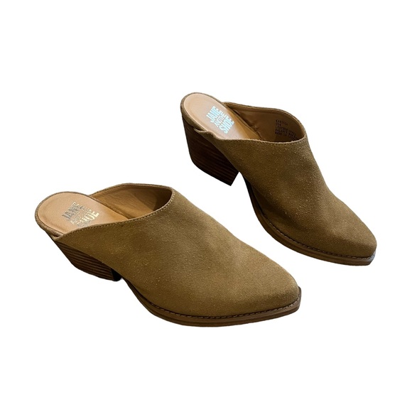 JANE AND THE SHOE Shoes - Jane and the Shoe Karissa Tan Suede Mule, Sz 6